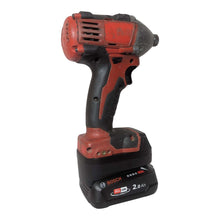 Load image into Gallery viewer, Bosch (Green) 18V to Milwaukee 18V Battery Adapter
