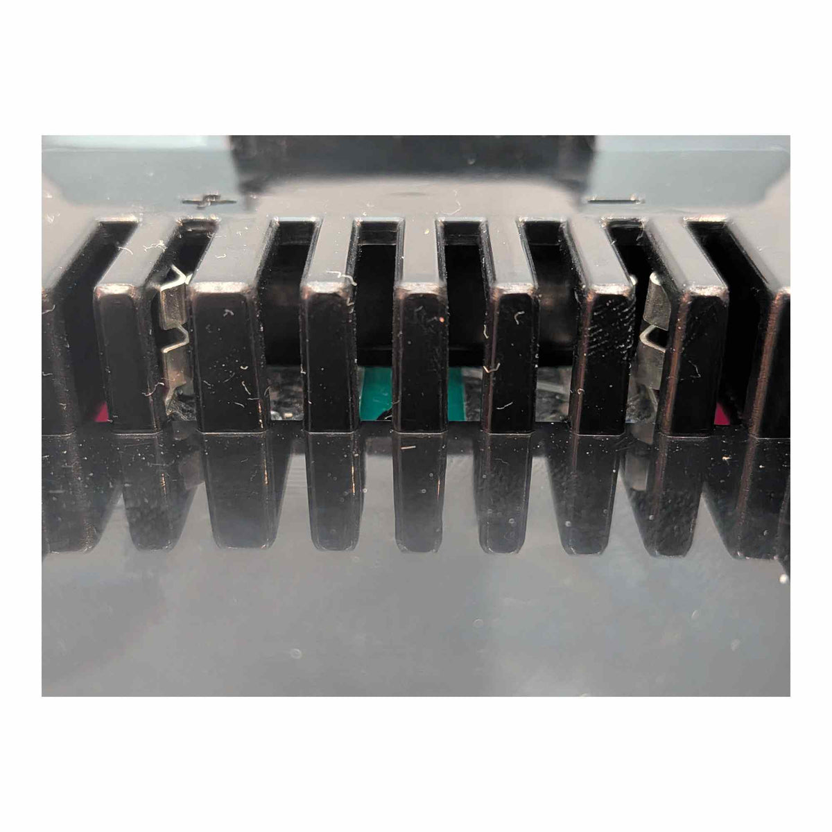 Milwaukee 18V to Metabo HPT 18V Battery Adapter